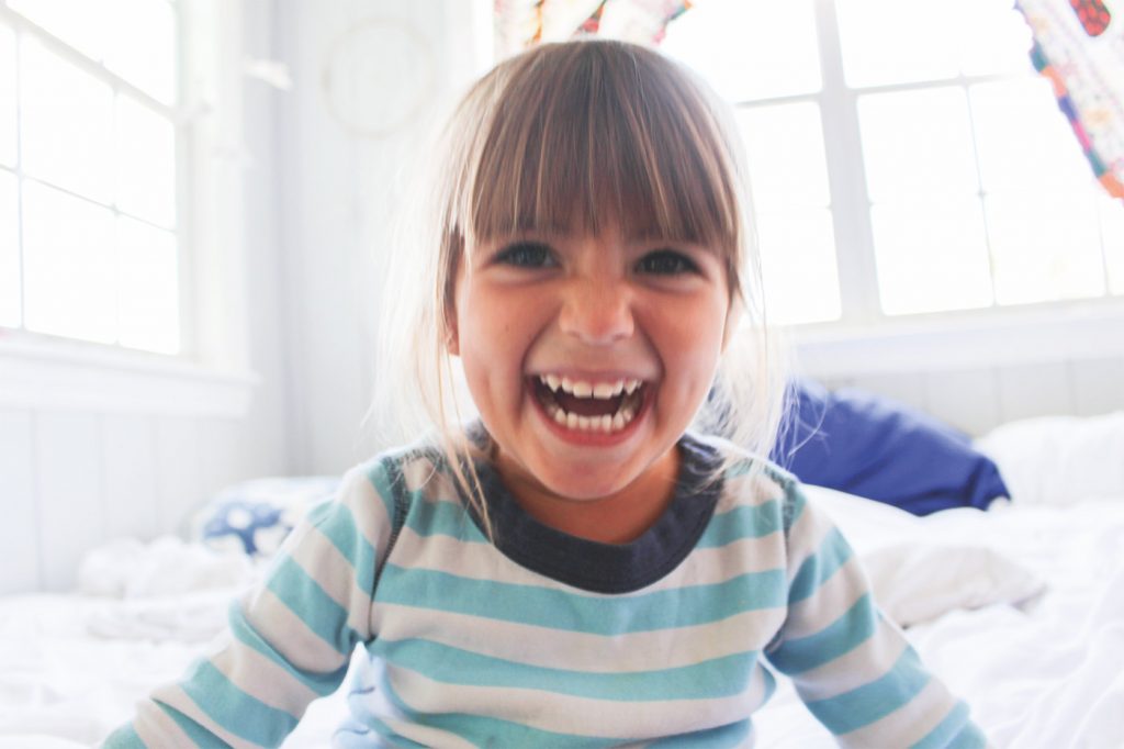 Lachendes Mädchen, Zahnärzte Drs. König Bad-Dürkheim